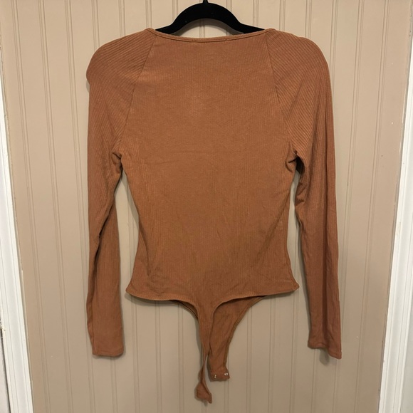 ASTR Bodysuit - Picture 3 of 3